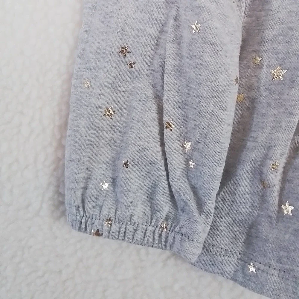 OshKosh Long Sleeve Cotton Top Tee Size 4 Gray‎ w/ Gold Stars